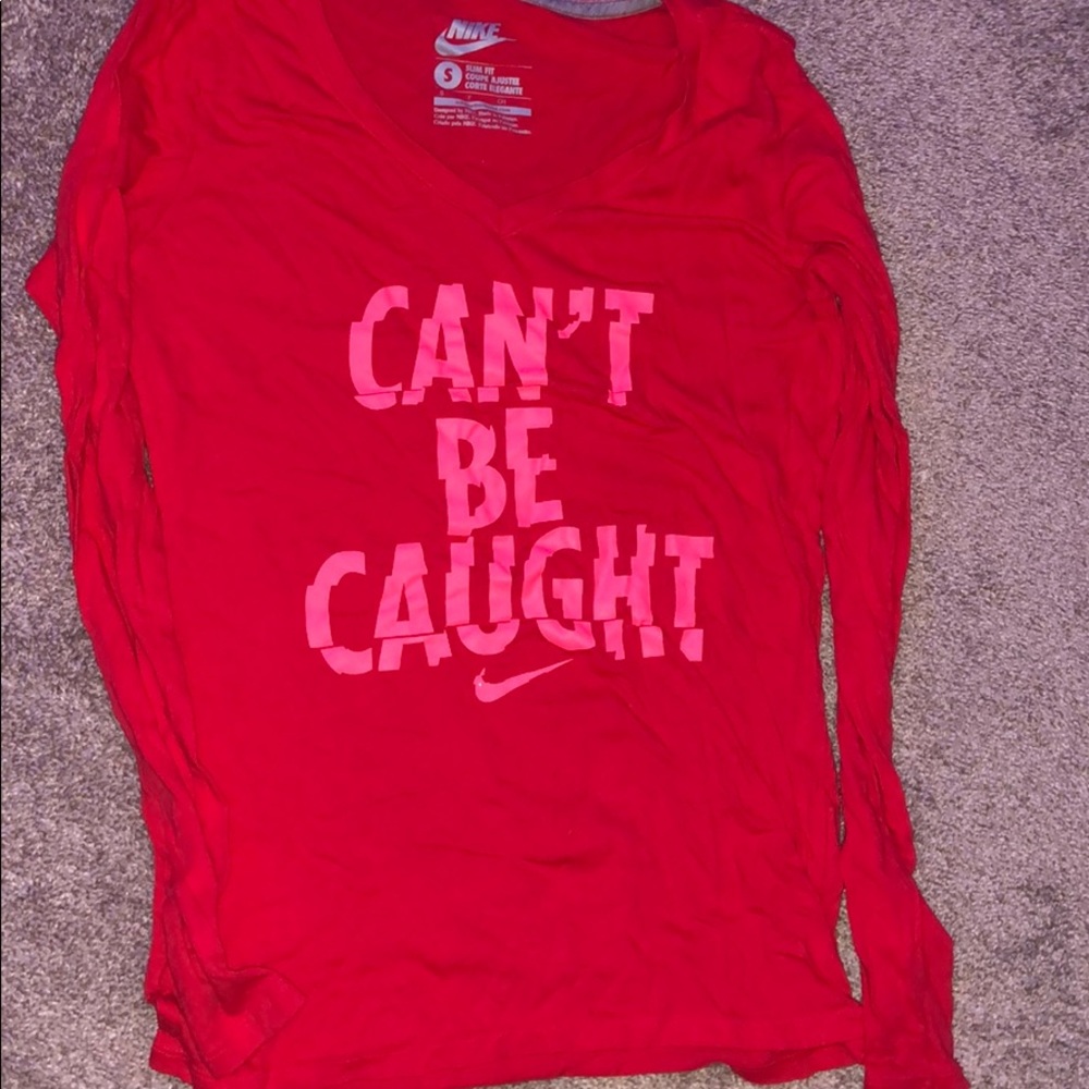 small nike long sleeve shirt